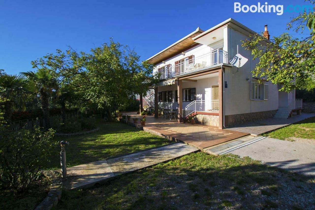 Apartamani Katarina Vl.Ilija Jusup Lejlighed Starigrad Paklenica Eksteriør billede